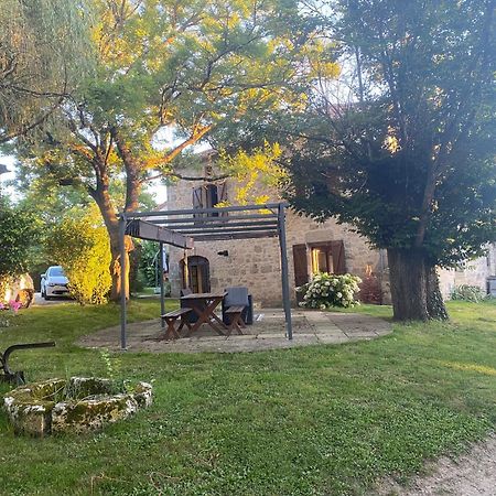 Chez Sophie -Chambres D'Hotes, Gite Et Gite Equestre Clermont-Dessous 外观 照片