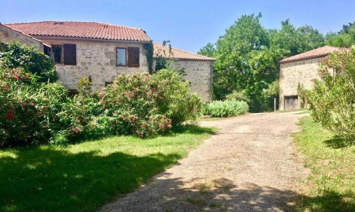 Chez Sophie -Chambres D'Hotes, Gite Et Gite Equestre Clermont-Dessous 外观 照片